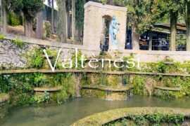 Valtenisi a Wine region of Rose in Italy