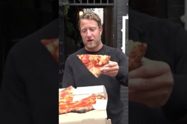 Dave Portnoy Receives Standing Ovation Over No Flop Pizza