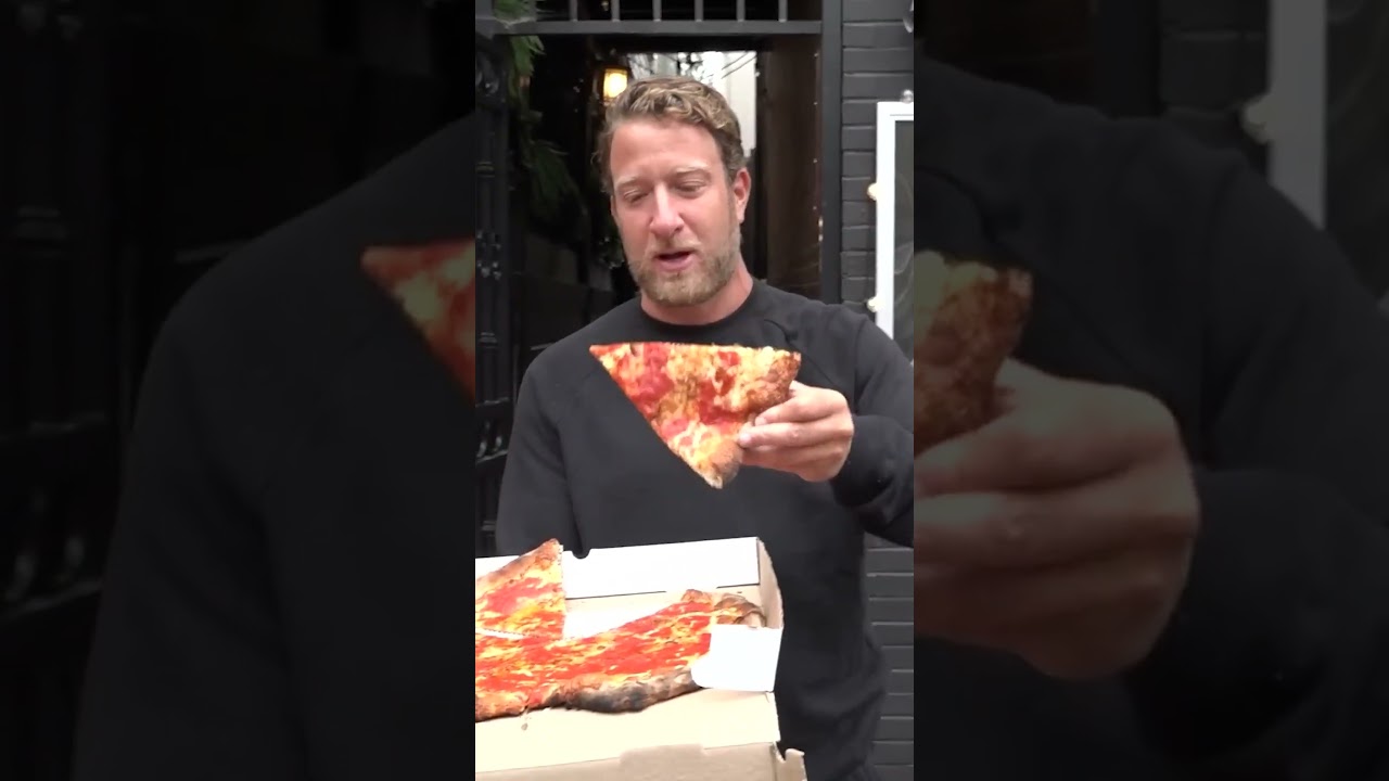 Dave Portnoy Receives Standing Ovation Over No Flop Pizza Dave Portnoy Receives Standing Ovation Over No Flop Pizza