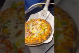 Hot Pizza Party🍕#pizza #italy #party #food #foodie #tasty