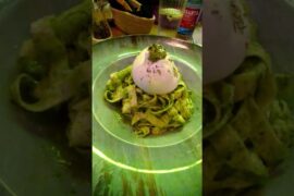 Il Covo in Nerja, Spain: The Italian Restaurant Where the Chef Sings to You! 🇮🇹 es🎤