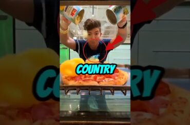 The COUNTRY that puts PINEAPPLE on PIZZA 🍕 😨 #FOODFACTS #shorts