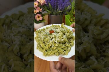 PESTO PASTA #basil #pesto #pestopasta #basilpesto #basilica #pastatime #pasta #italian #italianfood
