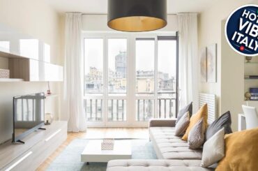 Heart Milan Apartments San Sepolcro Duomo | Milan, Italy | Hotel Review ⭐
