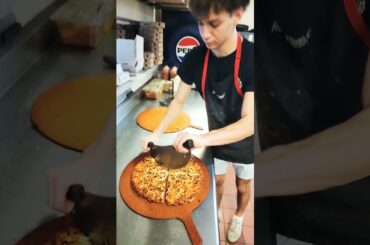 ROUND TABLE PIZZA  #usa #pizza #food #fastfood #pizzalover #italianfood #pizzafood #pizzatime #Lodi