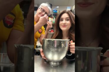 Let’s make a tiramisu cheesecake!! #pizza #pasta #italianfood #dinnertime #calgary #entrepreneur