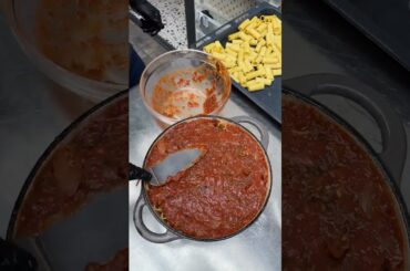 Baked Rigatoni Lasagna 🧀🍅 #shorts