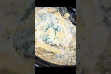 Spinach, artichoke & chicken pasta #slowcooker #recipe #food