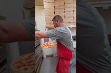 Smells like Heaven in here #italian #asmr #food #italiancuisine #pizza