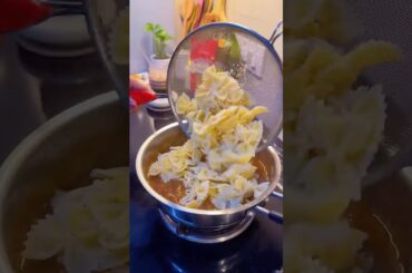 Arrabbiata pasta using Borges pasta & olive oil - simple ingredients bold flavors! ❤️‍🔥 #recipe