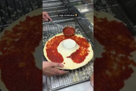 Dominos viral pizza 🤯 #explore #reels #food