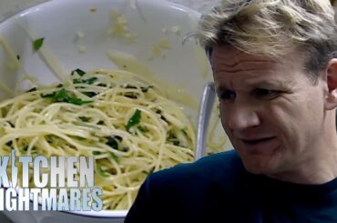 Gordon Takes Staff In A Chaotic Restaurant To A BLIND FOOD TEST!!