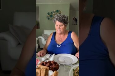 Oggi pranzo con mio nipote 🥰 #viral #foryoupage #perte #nonnaangela #cooking #cucinaitaliana #nipote