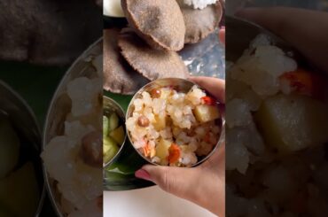 Food challenge:Navratri food challenge |#food #streetfood #navratri #vegthali #momos