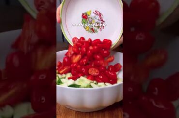 18/7/25: Ricette di Francesco V. "Acquasale/cialledda: la panzanella, ma in Puglia!"