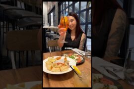 DID SOMEONE SAY FRESH PASTA? #italianfood #honestreview #foodie #shorts #pasta #pizza #girlsnightout