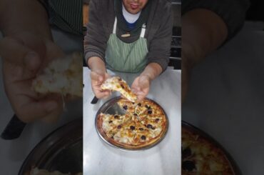 بيتزاء بيتي بطريقة تحفة #بيتزاء #food #funny #recipe