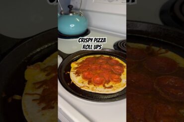 Crispy Pizza Roll Ups