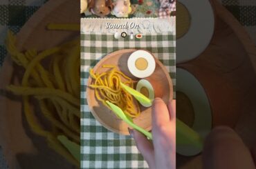 POV: You're cooking at the tiniest Italian trattoria. 🇮🇹🍝 #tinyland #toys #pretendplay #shorts