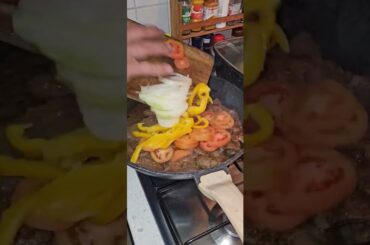 higado guisado  #elsalvador #food #cooking #carnitas #italy  #hígado