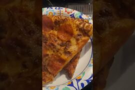 Supper Today Hunt Brother's Pizza #food #pizza #foodie #cooking #foodies #takeout #deliciouspizza