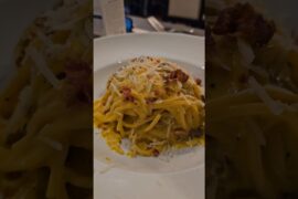 I'm in #italia for the food 😋 Cabonara was fantastico!