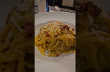 I'm in #italia for the food 😋 Cabonara was fantastico!