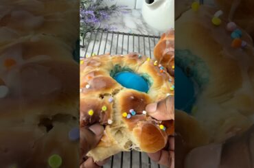 Italian Easter Bread Recipe (Soft & Fluffy Braided Bread)