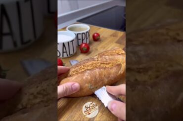 Crispy Bread, Fresh Tomatoes, One Addictive Appetizer #easyrecipe