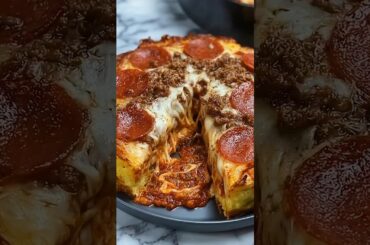 Cheesy Pepperoni,thick Crust Pizza.FULL RECIPE👇#pizza #food #pizzalover #pepperoni  #pepperonipizza