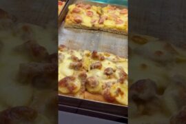 Who likes cold Pizza ? Chichicheria pizza in Italy.