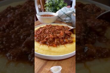 Polenta Filante al Ragù 😍 Cheesy Italian Comfort Food Recipe#polenta#italianfood#ragù#easyrecipe