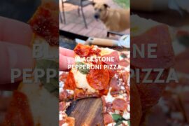 Blackstone Hot Honey Pepperoni Pizza. Disregard the bbq pie 🥲 #dinnerideas #blackstone #cooking