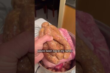 The Effortless Sunday Sauce Recipe Doesn’t Miss