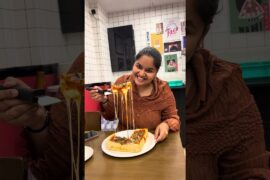 🍕 “From Italy to Chicago: The Pizza Story You’ve NEVER Heard!”