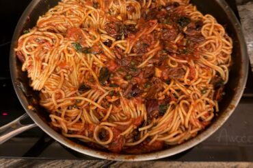 My spaghetti putenesca