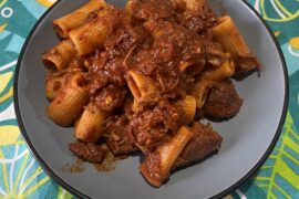Pasta al ragù but with mixed meats