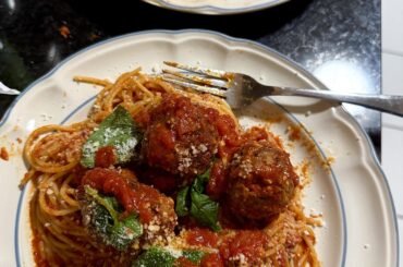 spaghetti and meatballs