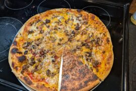 Bacon Cheeseburger Pizza