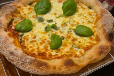 Is sourdough pizza a thing here?