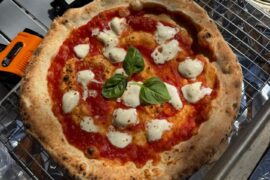Margherita, hand torn fresh mozzarella, hand crushed tomato sauce, 65% hydration dough