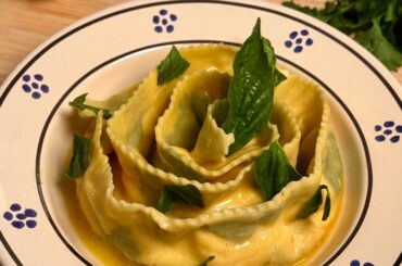 Herb-laminated pappardelle ripiene with ricotta and lemon filling