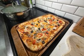Sheet pan pizza at home