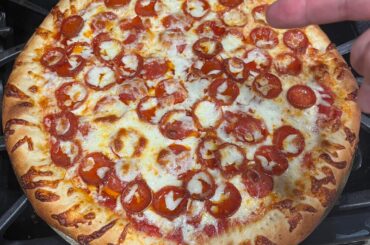 Late night Pep pizza 🍕