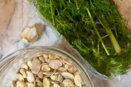 Macco di fave: how we break spaghetti in Sicily :)