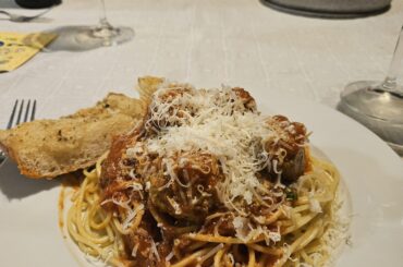 Spaghetti and Turkey Meatballs for Friday Dinner