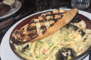 Shrimp And Mussel Pasta