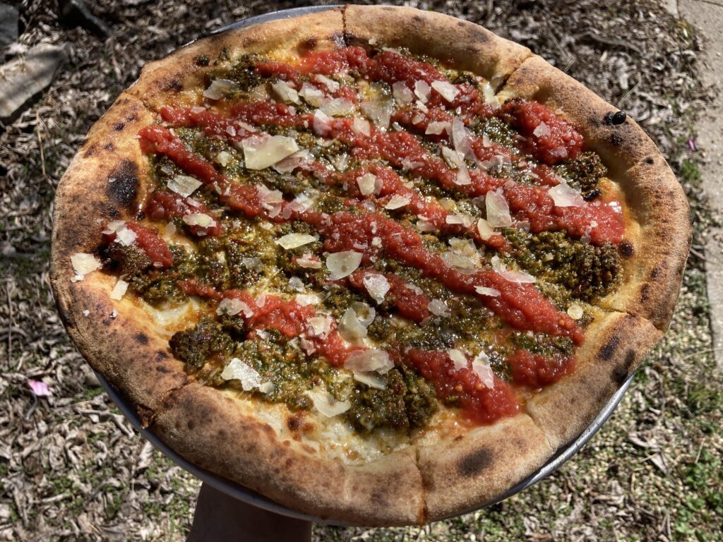 Arugula/Sun-Dried Tomato/Cashew Pesto w/red sauce