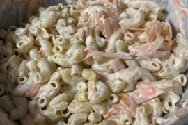 Basic macaroni salad: sorta Hawaiian style: