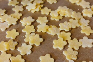 Homemade sourdough soup pasta flowers🌸💛